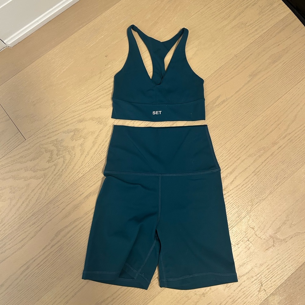 SET Active Deep Blue Sportswear